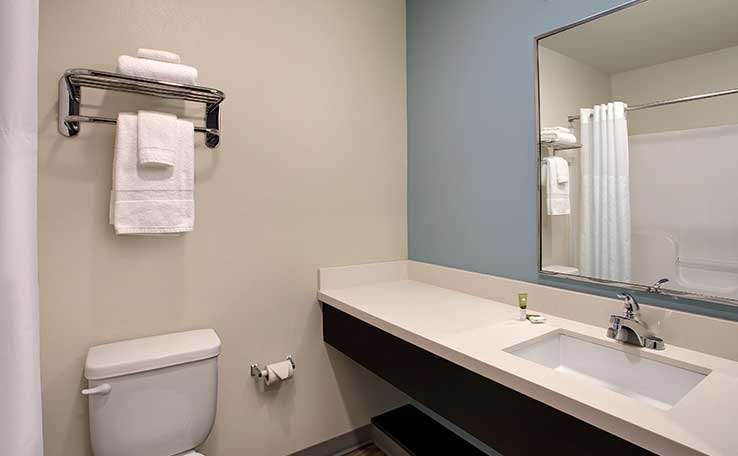 Woodspring Suites Seattle Еверетт Номер фото